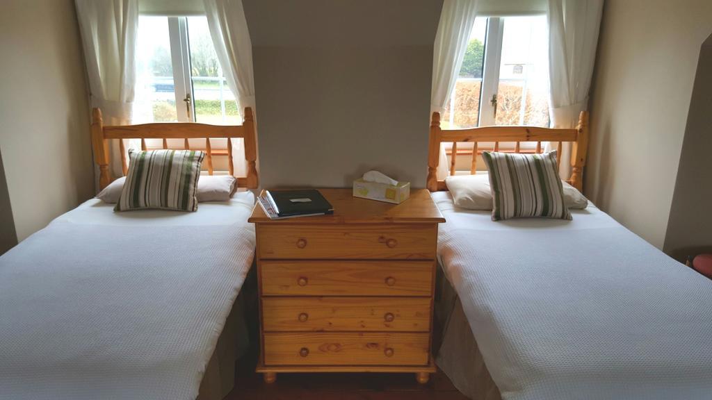 Dergfield House Bed and Breakfast Ballybofey Esterno foto
